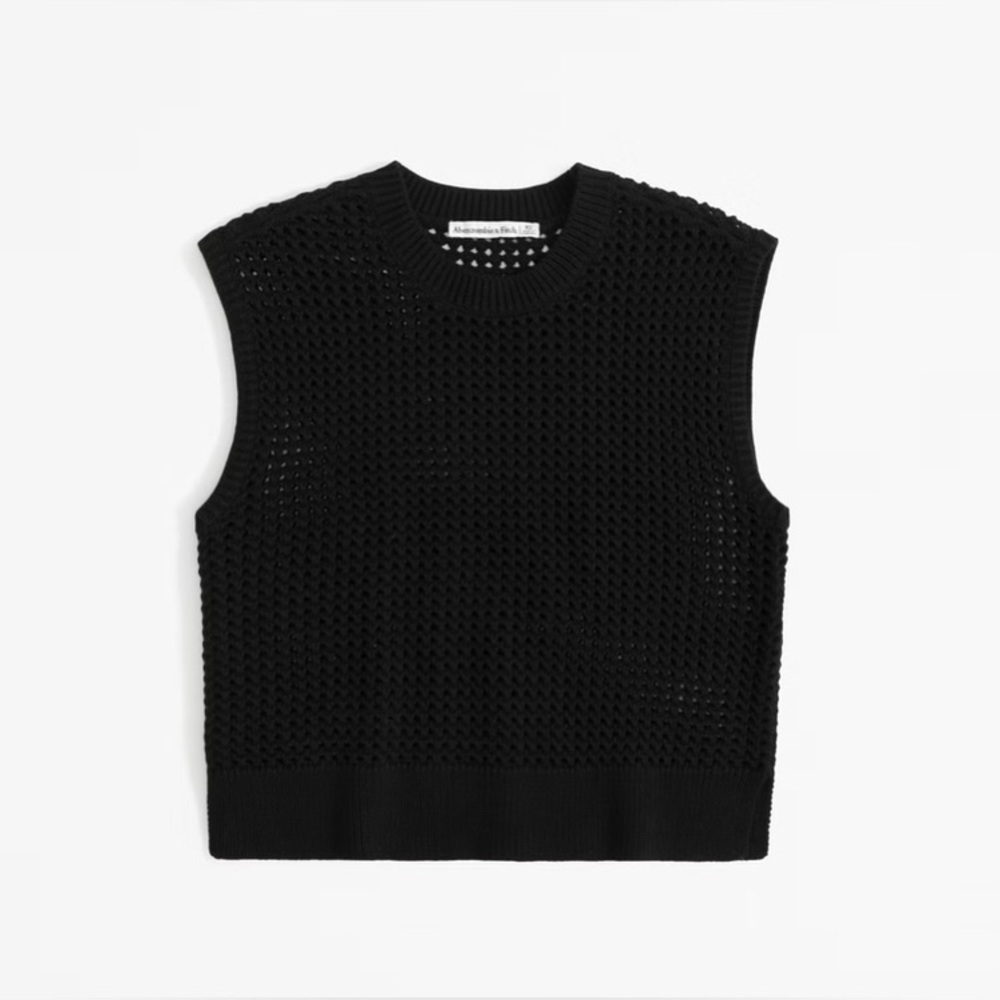 NWT Abercrombie Crochet-Style Shell Top